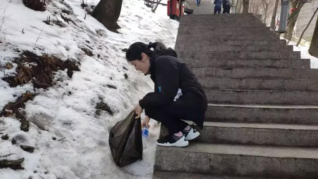【華山西峰索道】太華索道公司組織干部職工開展學雷鋒志愿服務活動(圖13)