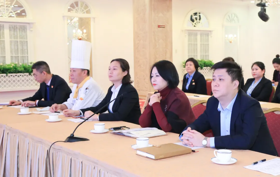 西安唐樂宮召開2021年銷售團(tuán)隊(duì)業(yè)務(wù)能力考評(píng)會(huì)(圖5)
